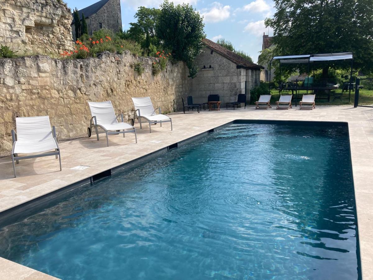 Logis Auberge De Crissay Bagian luar foto