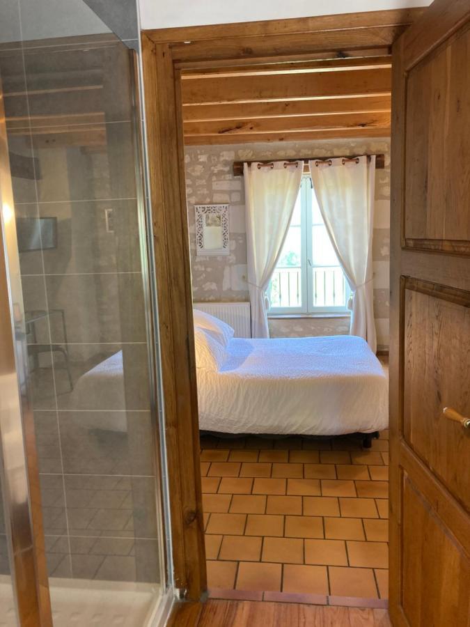 Logis Auberge De Crissay Bagian luar foto