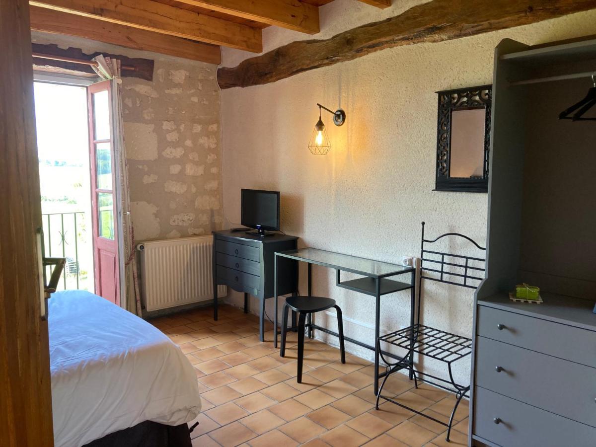 Logis Auberge De Crissay Bagian luar foto
