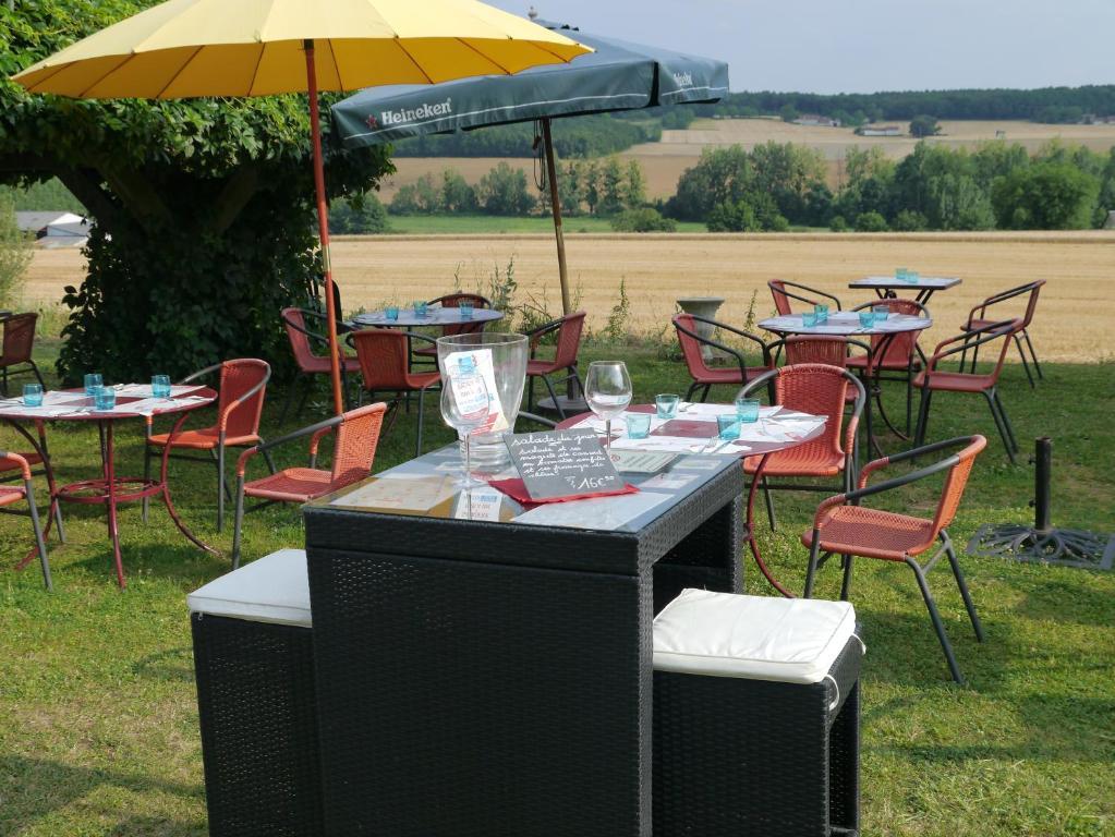 Logis Auberge De Crissay Bagian luar foto